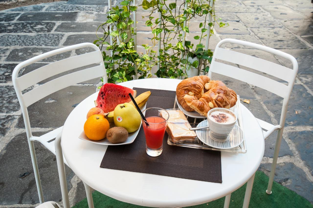 B&B Home Sweet Home Barletta Bagian luar foto