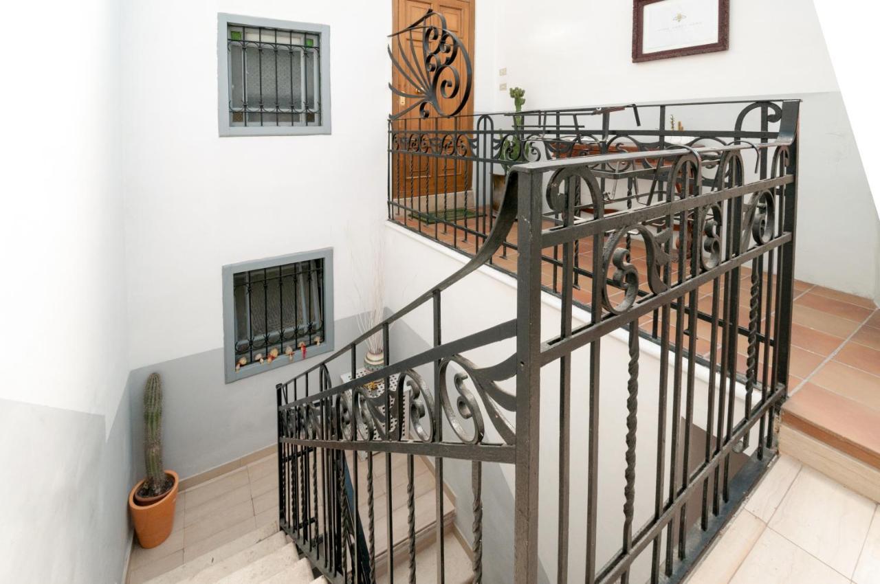 B&B Home Sweet Home Barletta Bagian luar foto